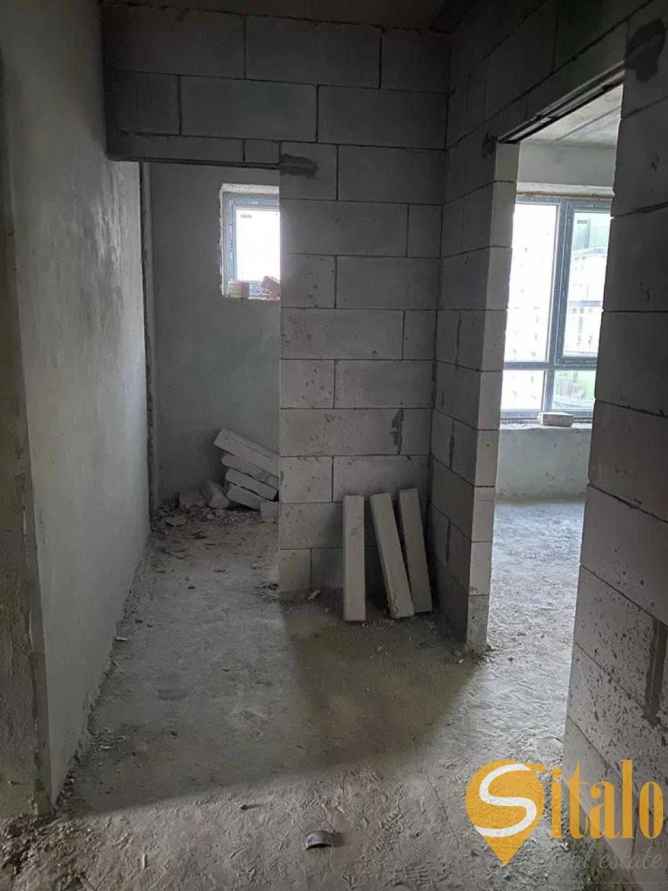 Продаж 2 кімнатної квартири на 4/5 поверсі у новобудові ЖК Г