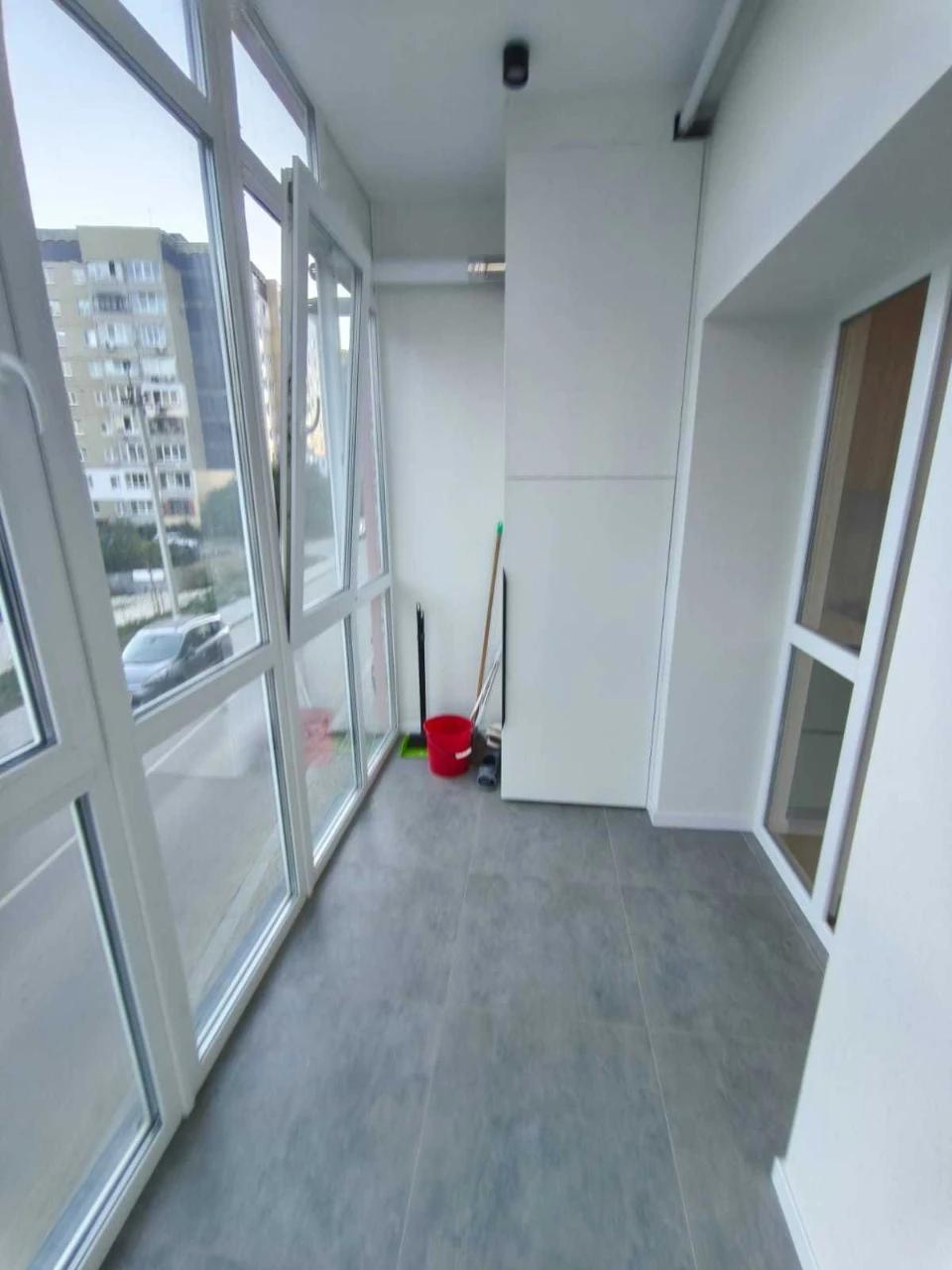 Продаж 1-к. квартири З РЕМОНТОМ 1/9ц 52/38/14м² ЖК Сусіди Ви