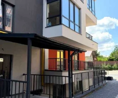 Продаж 2 кім. квартири по вул. Кільцева м. Винники