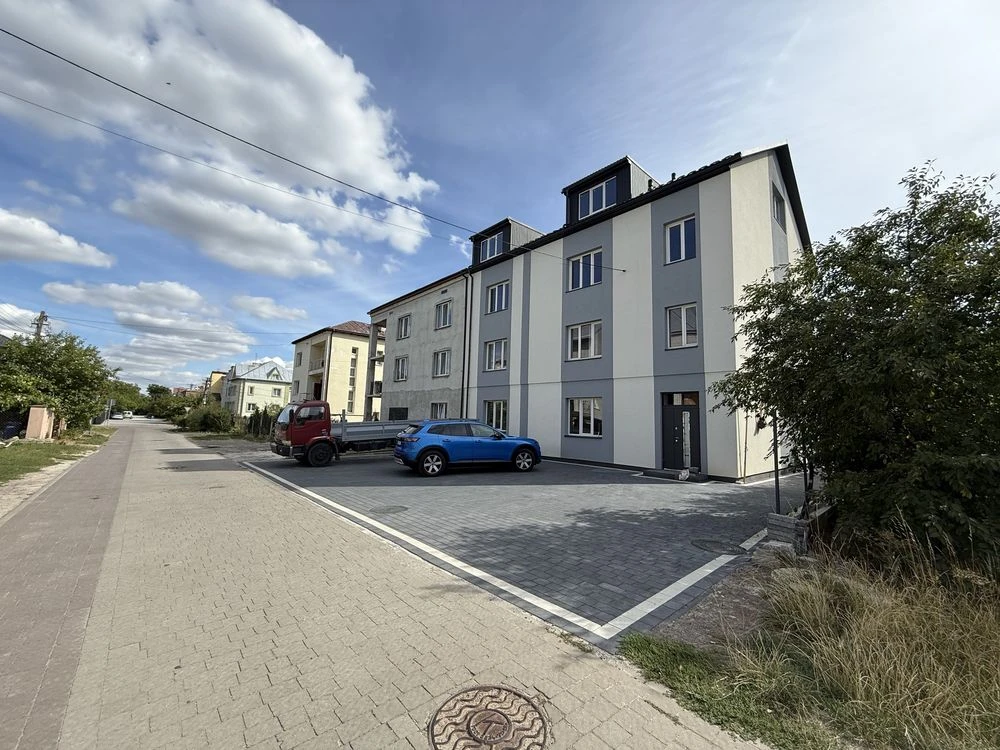 Квартира 2 кімнати 2 поверх 63м $1100/м2