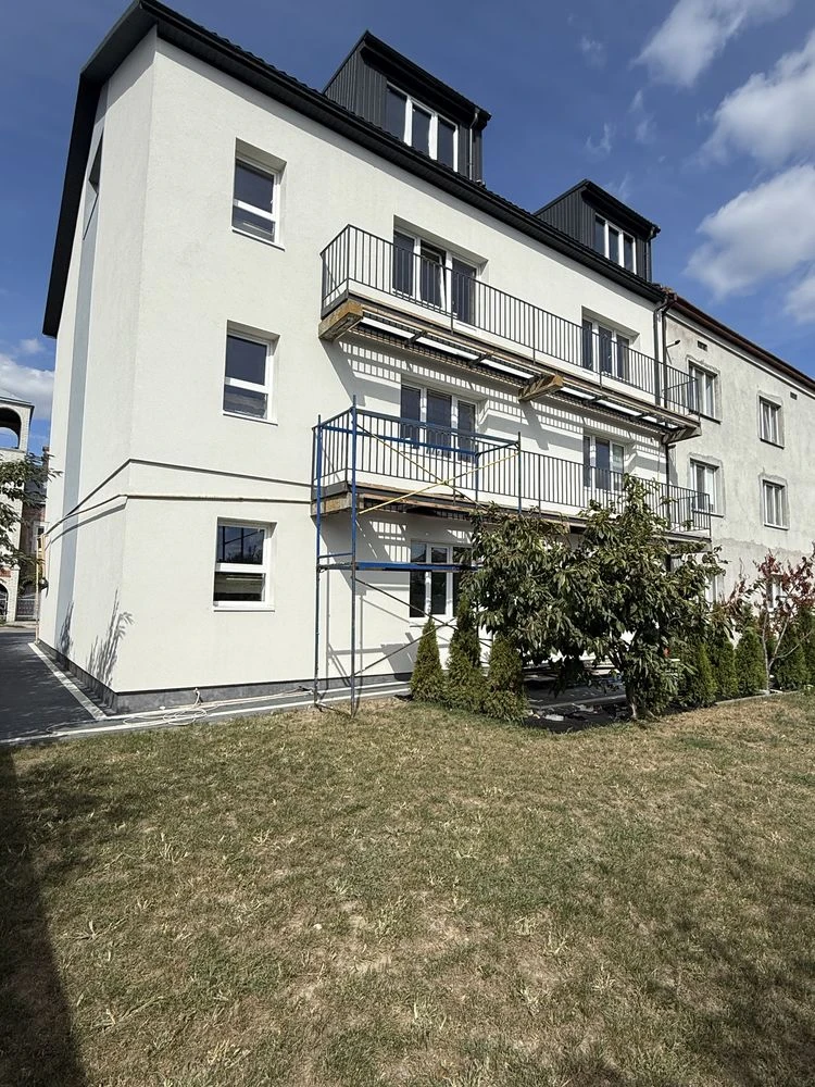 Квартира 2 кімнати 2 поверх 63м $1100/м2