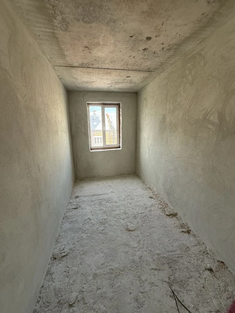 Квартира 2 кімнати 2 поверх 63м $1100/м2