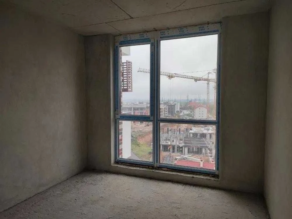 Продаж 1-к. квартири БІЗНЕС-КЛАСУ 44/29/15м² ЖК Auroom Fores