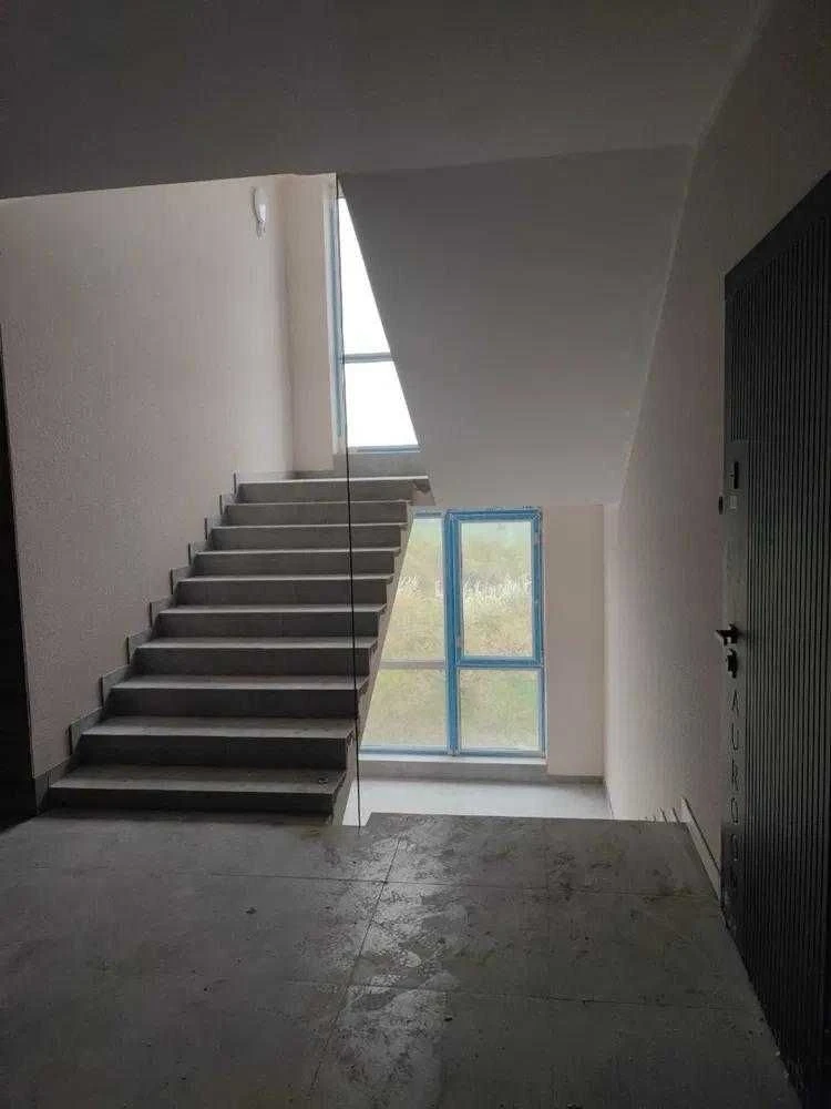Продаж 1-к. квартири БІЗНЕС-КЛАСУ 44/29/15м² ЖК Auroom Fores