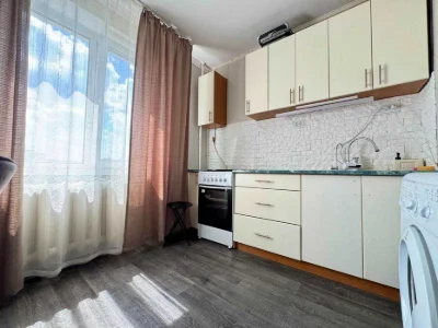 (5) Selling a 1-room apartment on Pirogova Street 9081