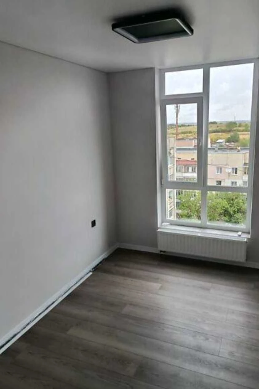 Продаж 2 кім. квартири м. Винники