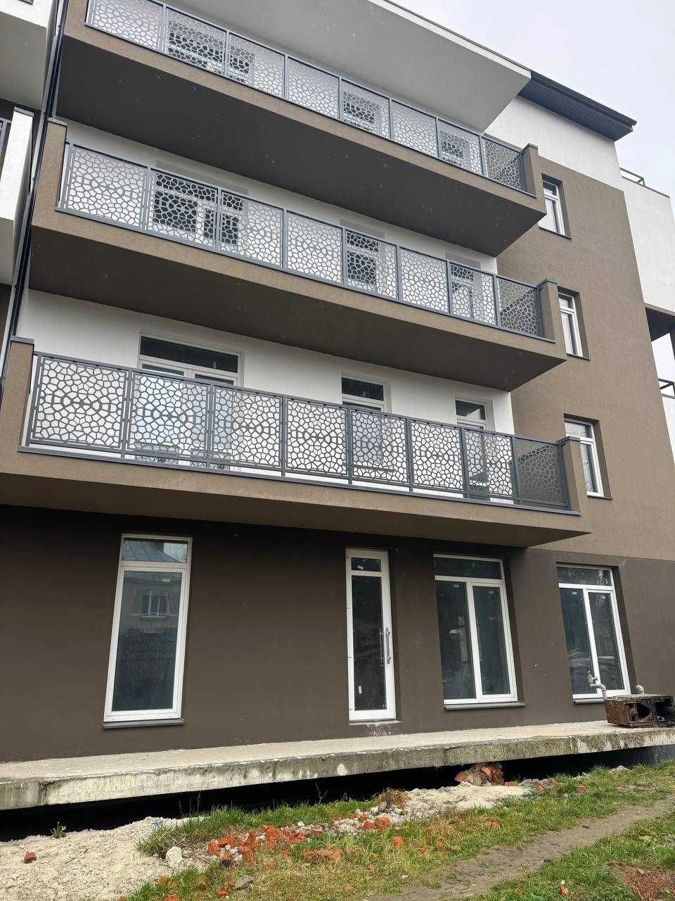 Sale of a 1-room apartment on вул. Галицька 109, NO BUYER'S COMMISSION