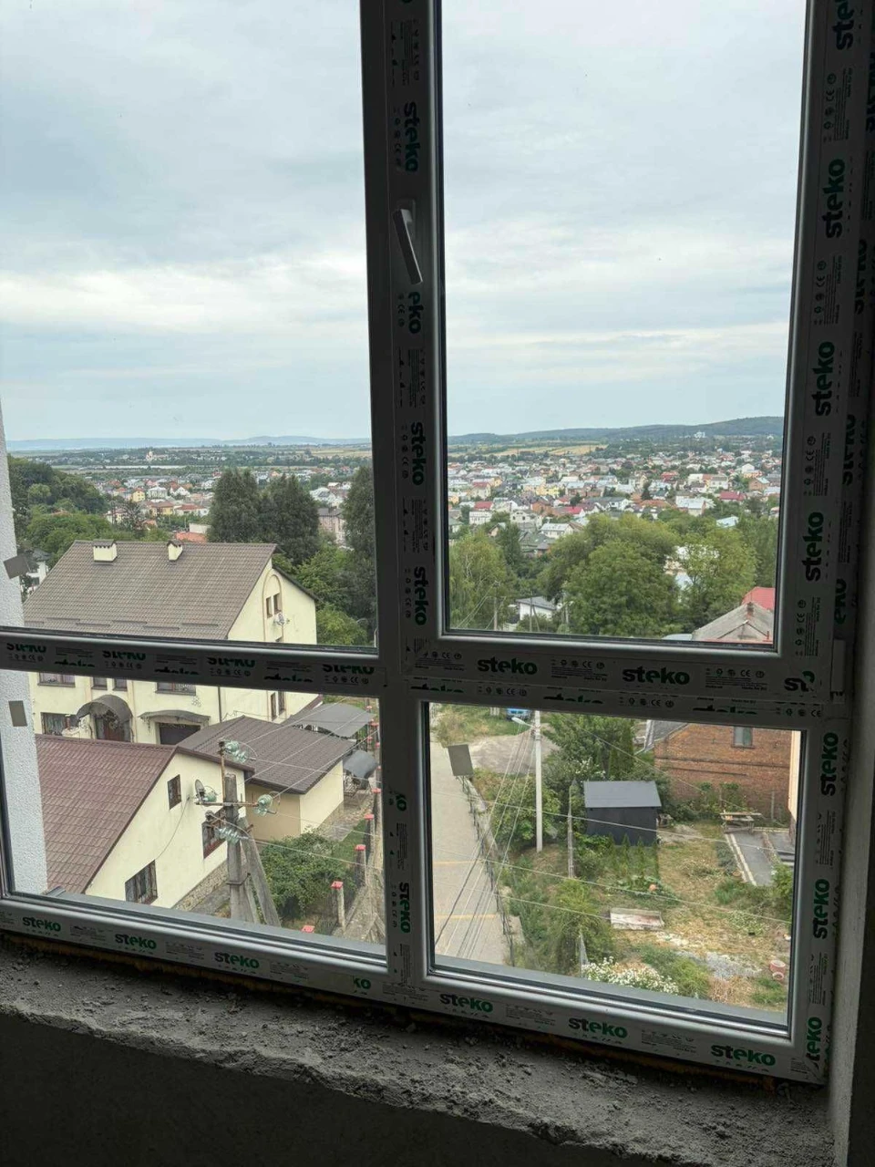 Продаж 2-ох кім. кв. в центрі Винник вул. Галицька