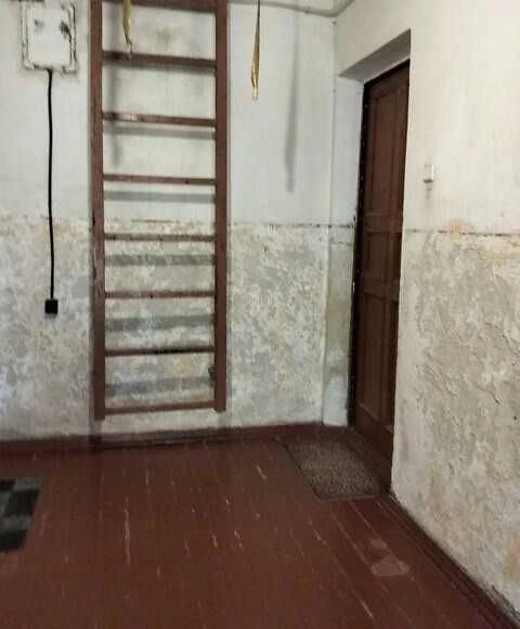 Продається затишна та світла квартира у тихому, зеленому кут