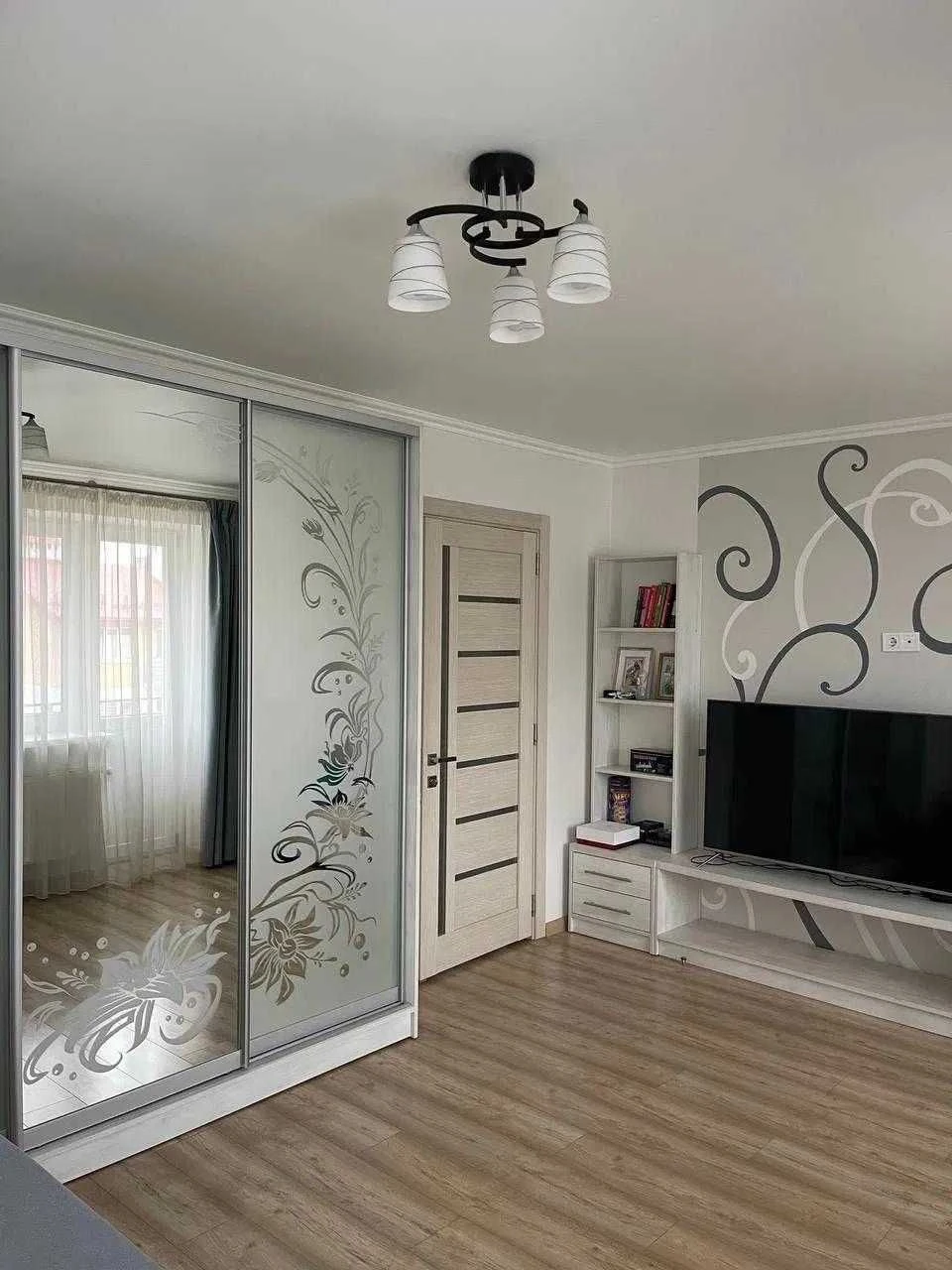 продаж 3 кім квартира Винники вул Кільцева ремонт та меблі