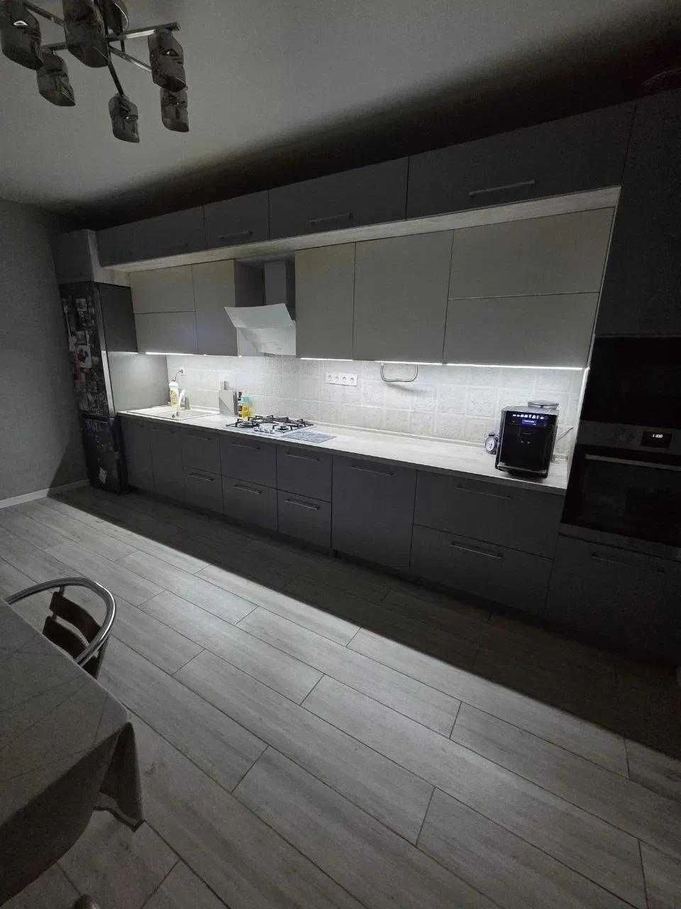 Продаж 2-кім квартири ЄВРОРЕМОНТ 66/45/21м² Винники Винна Го