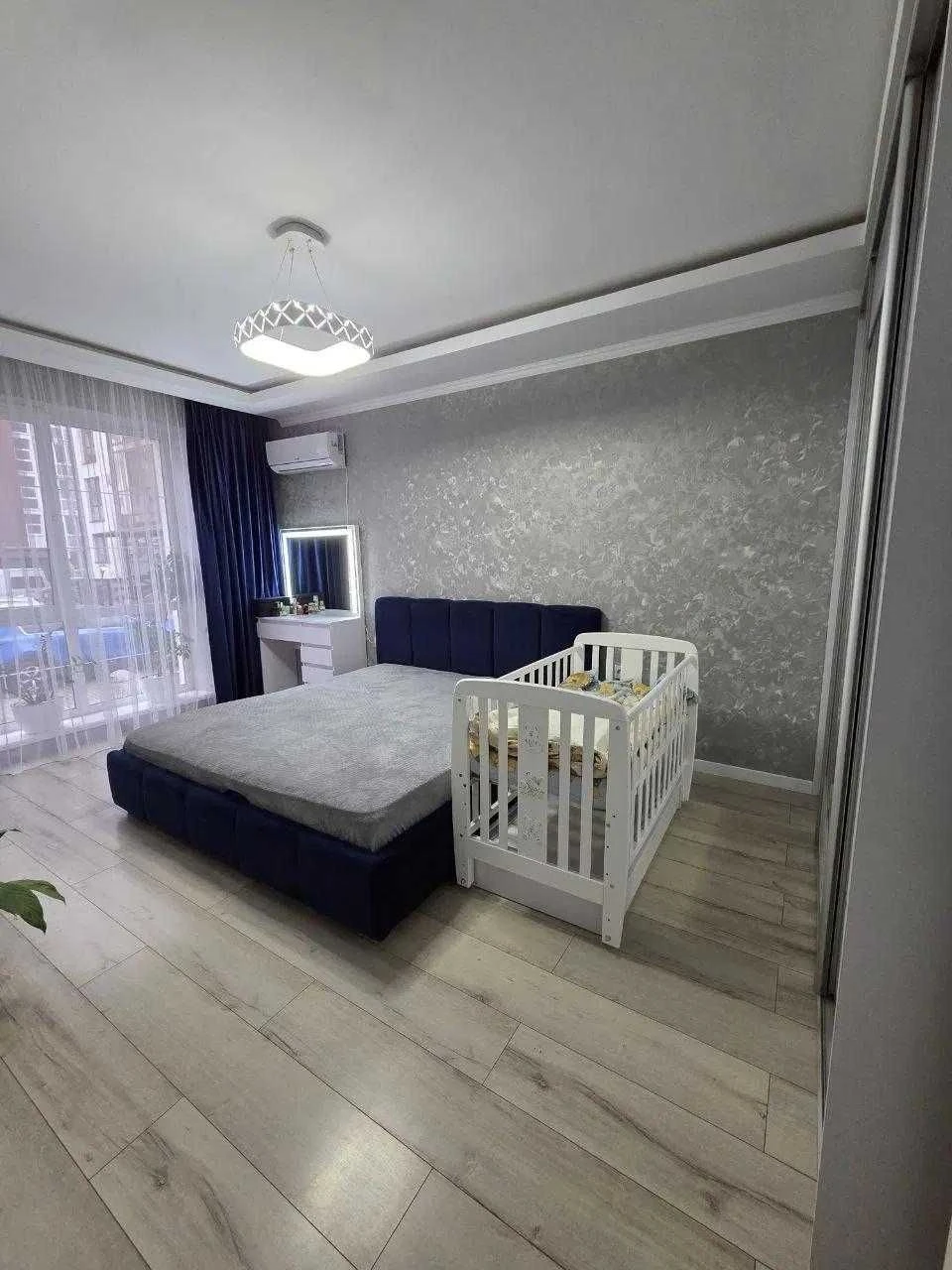 Продаж 2-кім квартири ЄВРОРЕМОНТ 66/45/21м² Винники Винна Го