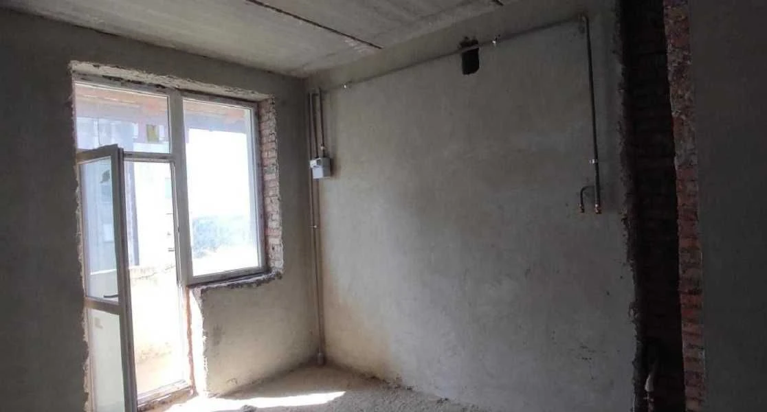 Продаж 3-к. квартири ДВОРІВНЕВА ЗДАНА 109/96/13м² Винники ву