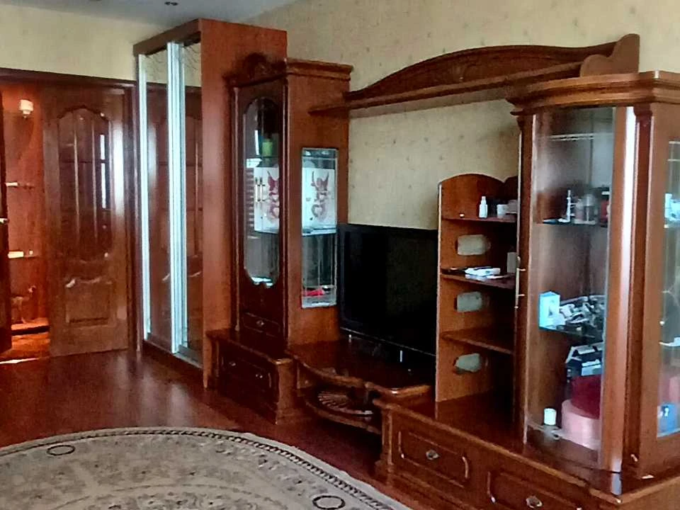 Apartment. Kyiv, Petra Hryhorenka Avenue.