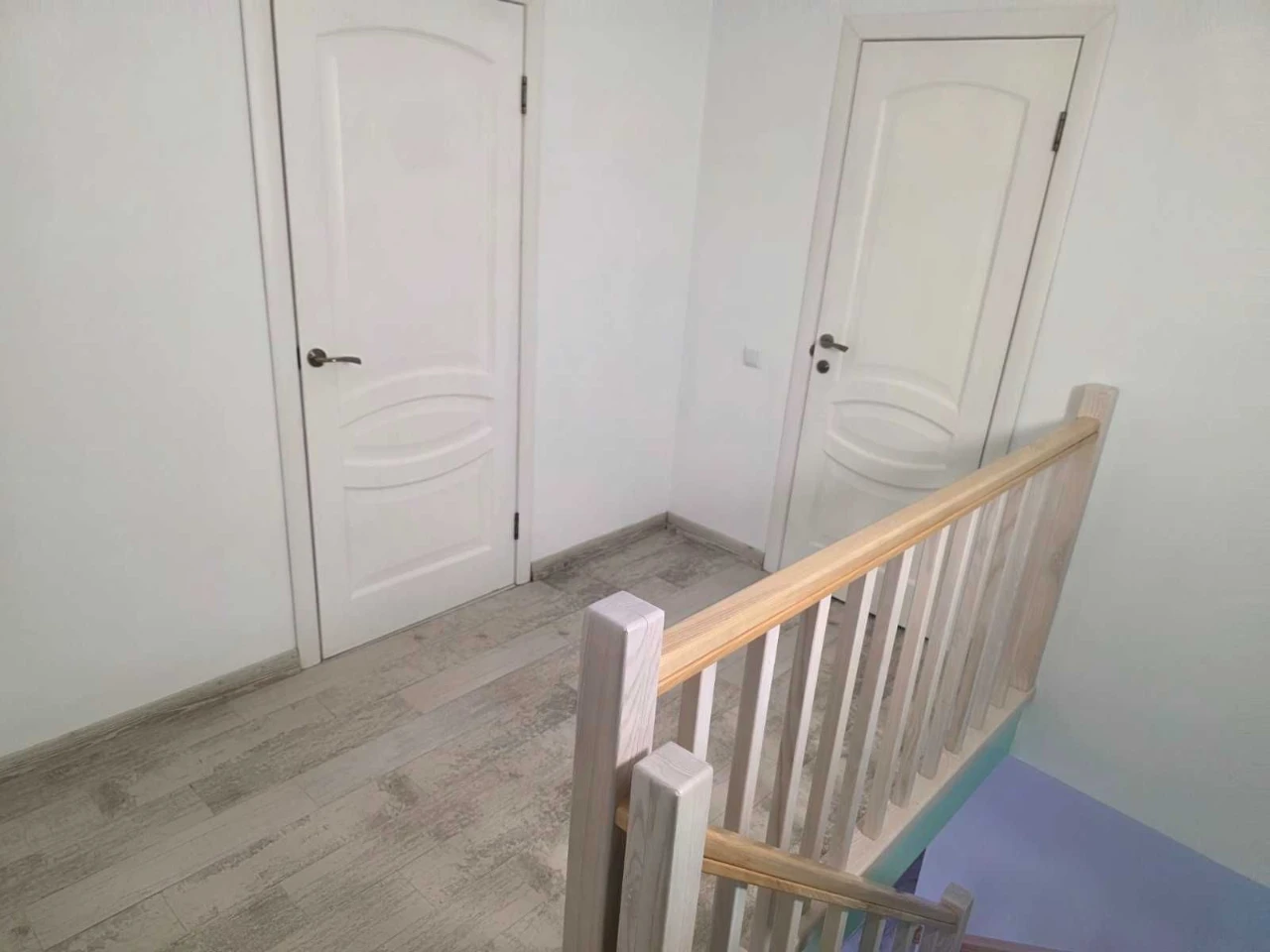 Продаж 4-к.квартири 130/101/29м² Винники вул. Івасюка 135000