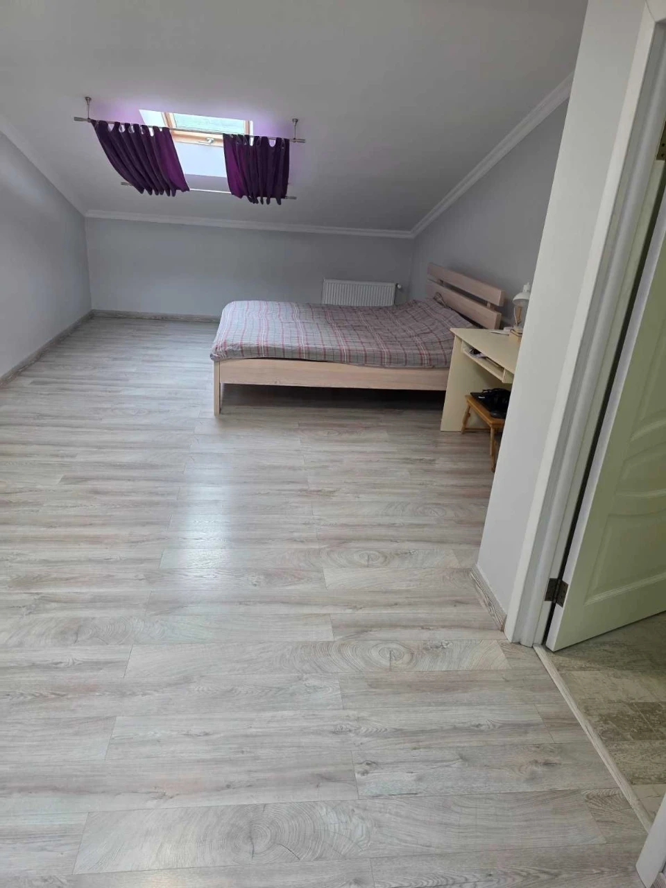Продаж 4-к.квартири 130/101/29м² Винники вул. Івасюка 135000