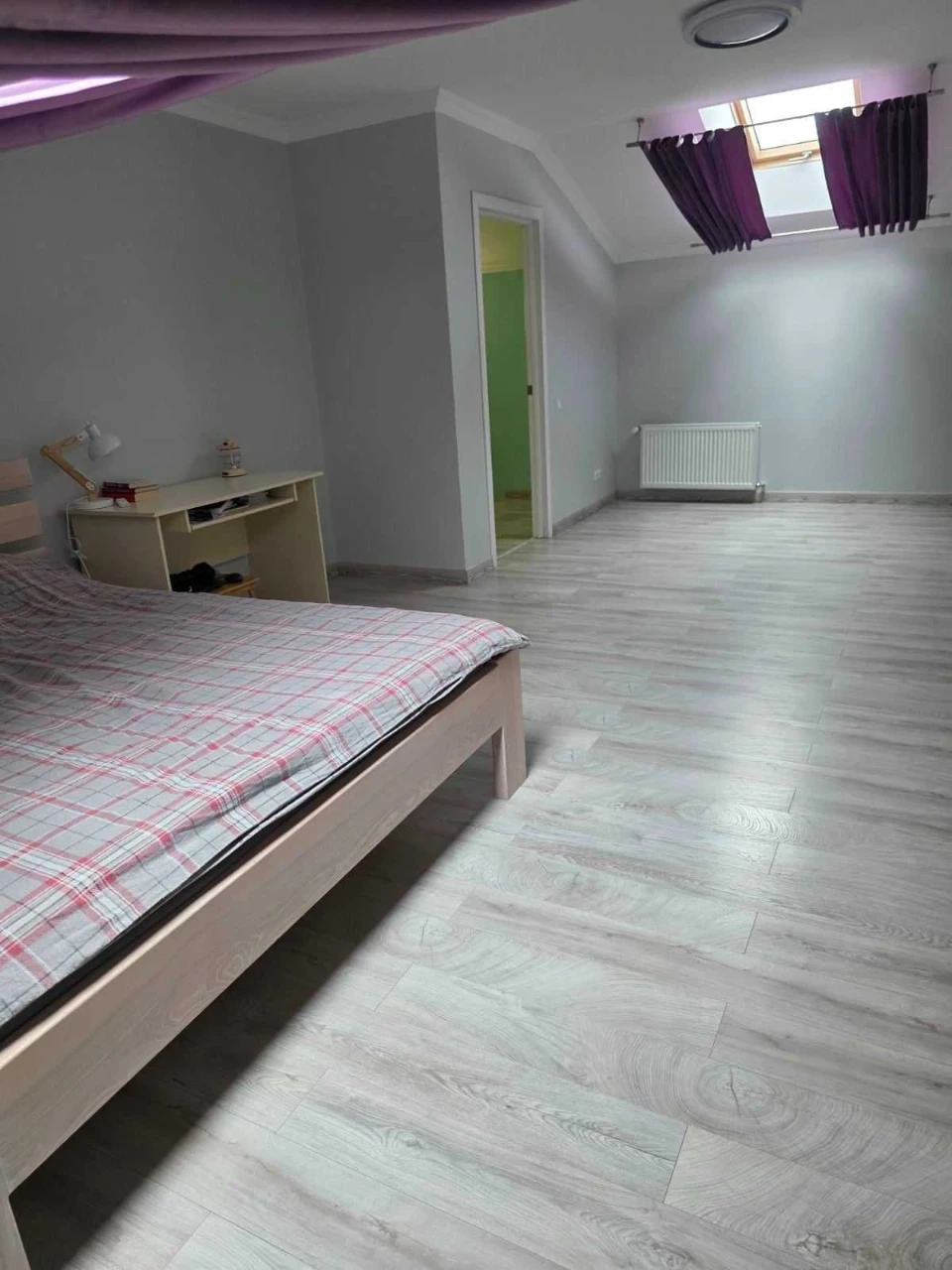 Продаж 4-к.квартири 130/101/29м² Винники вул. Івасюка 135000