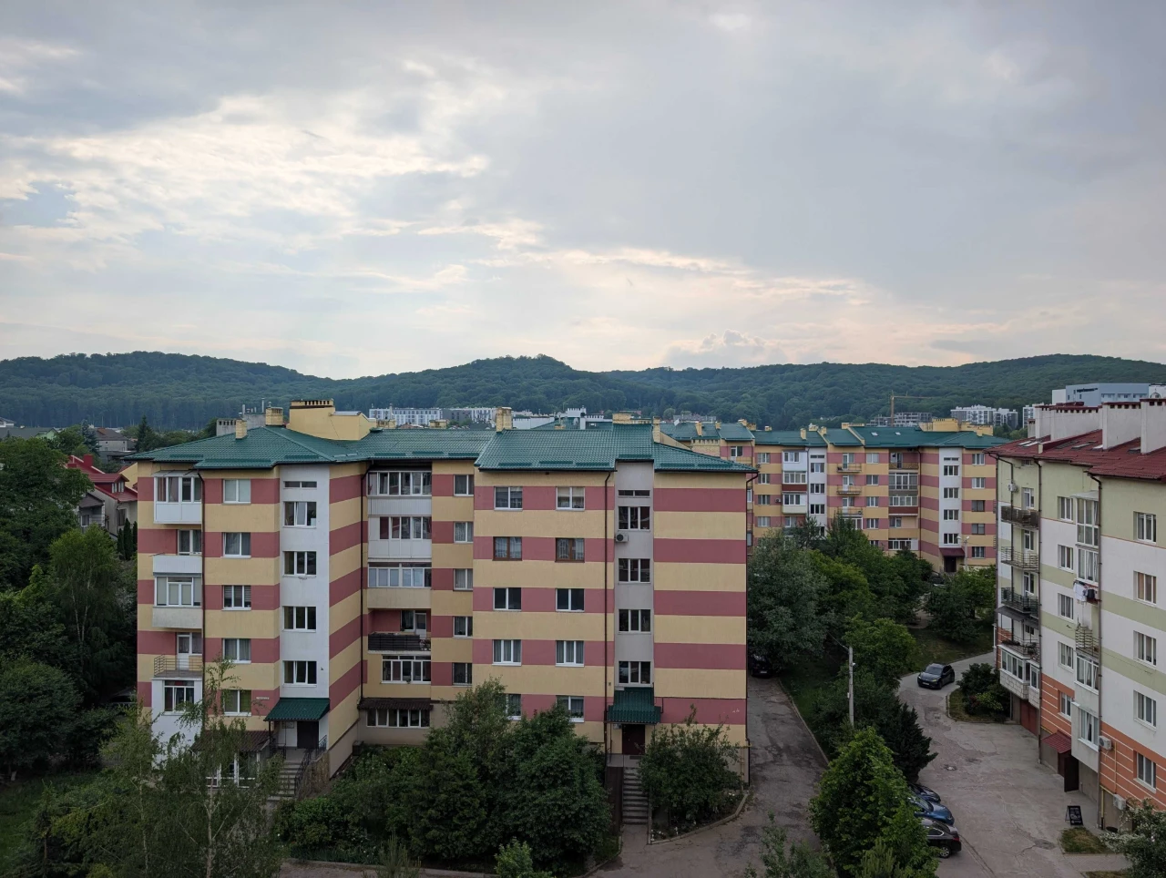 2-комнатная квартира с видом на лес Винная Гора, свежий ремонт