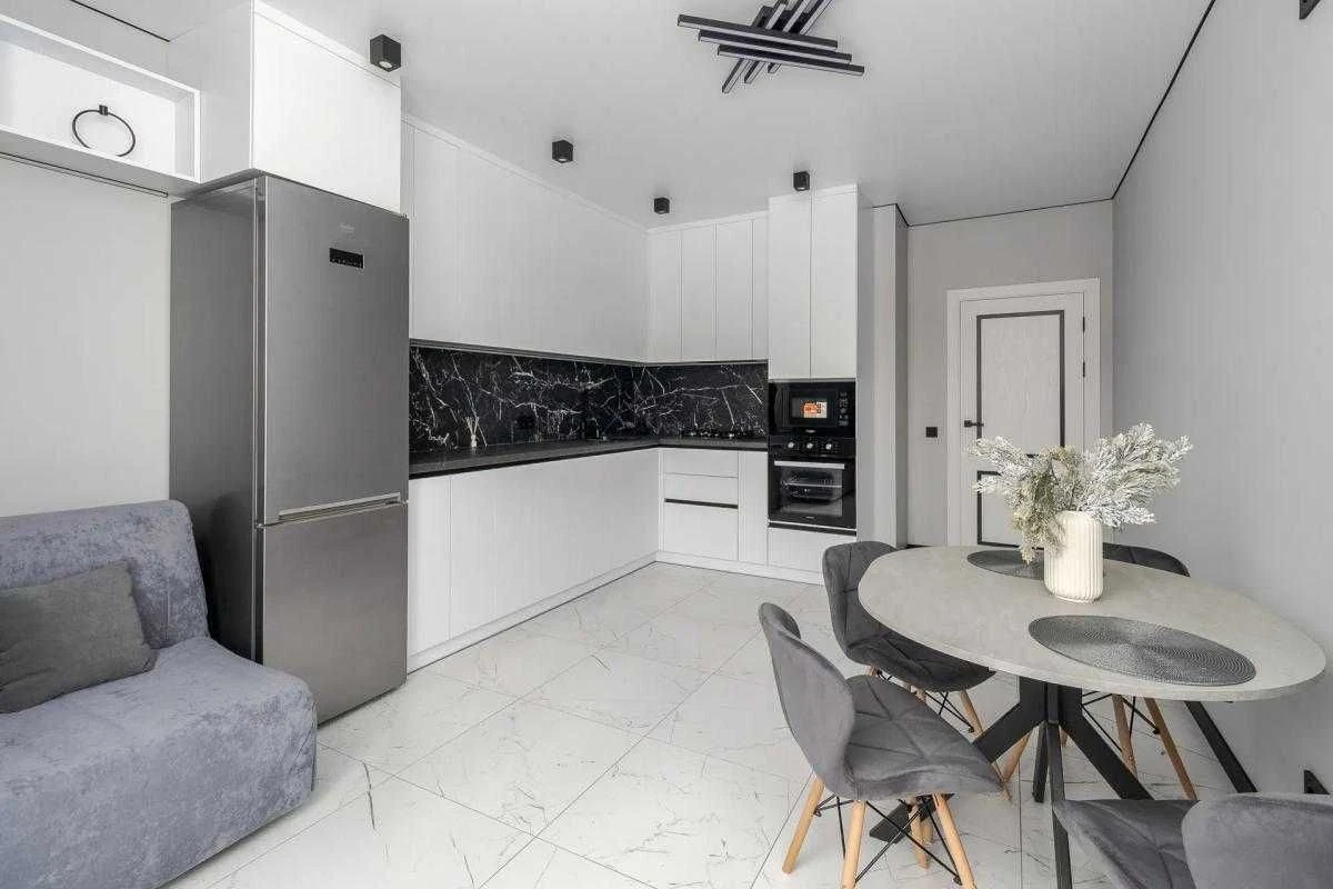 Продаж 1-к. квартири З РЕМОНТОМ 45/15/18м² ЖК Auroom Forest