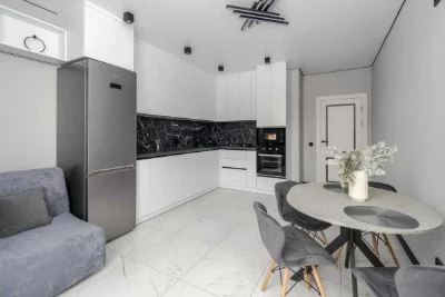 Продаж 1-к. квартири З РЕМОНТОМ 45/15/18м² ЖК Auroom Forest