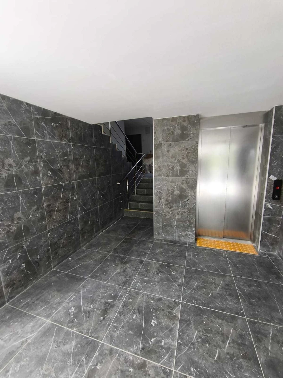 Продаж 1-к. квартири ЗДАНА 46/15/16м² ЖК Парус Comfort Винни