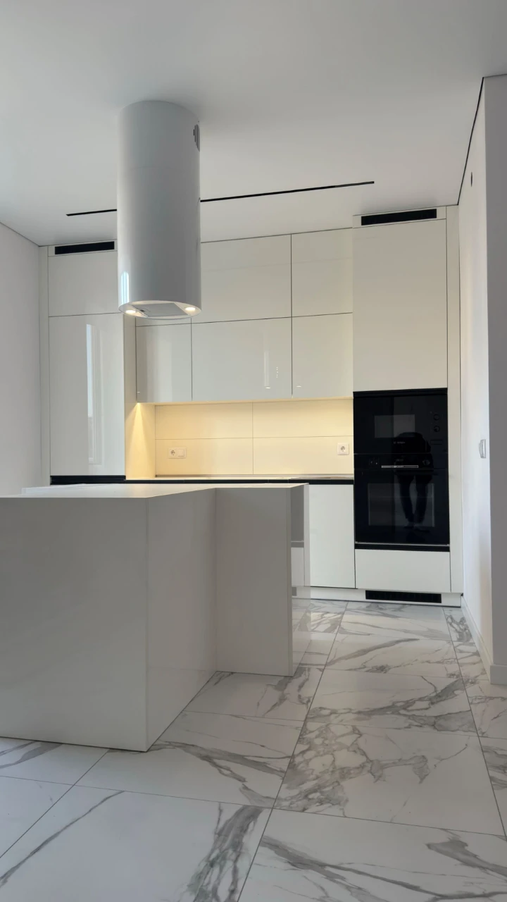 2-bedroom 61 sq m with new renovation | no one has lived