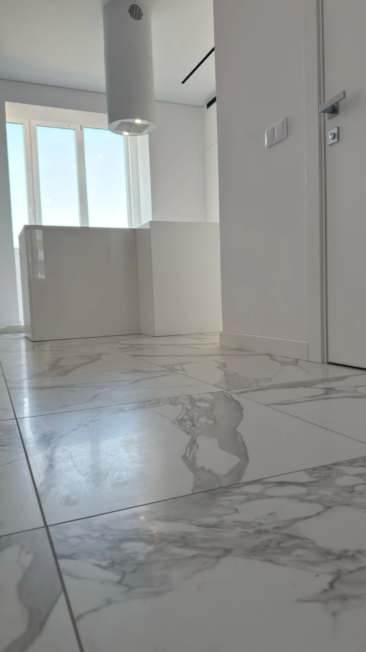 2-bedroom 61 sq m with new renovation | no one has lived