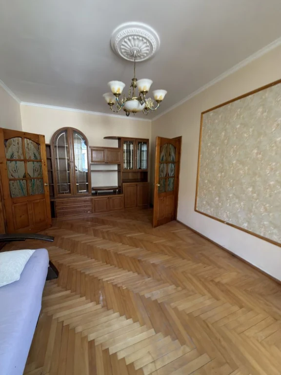 Продаж 2 - кім квартири Новояворівськ