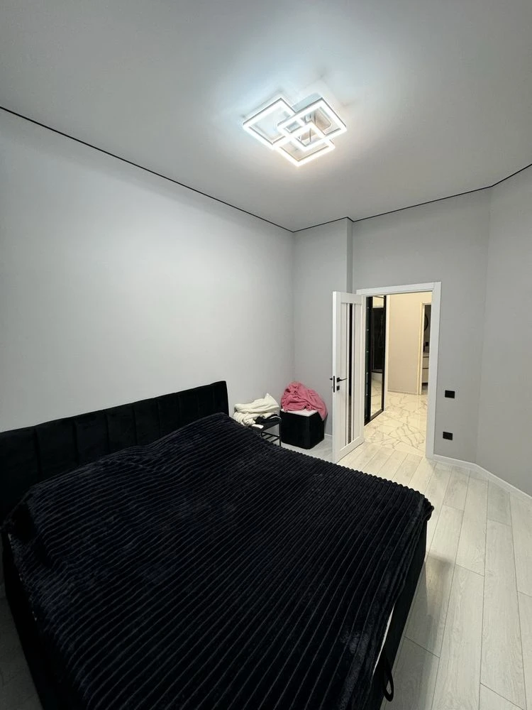 Квартира 2-х кімнатна 50 м2 з ремонтом