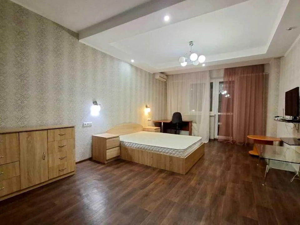 Квартира. Вишневе, Вітянська вулиця.