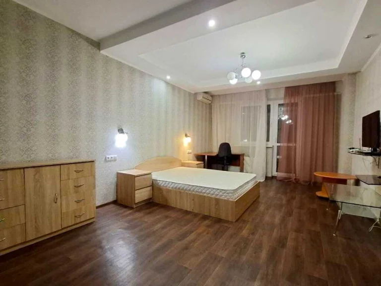 Квартира. Вишневе, Вітянська вулиця.