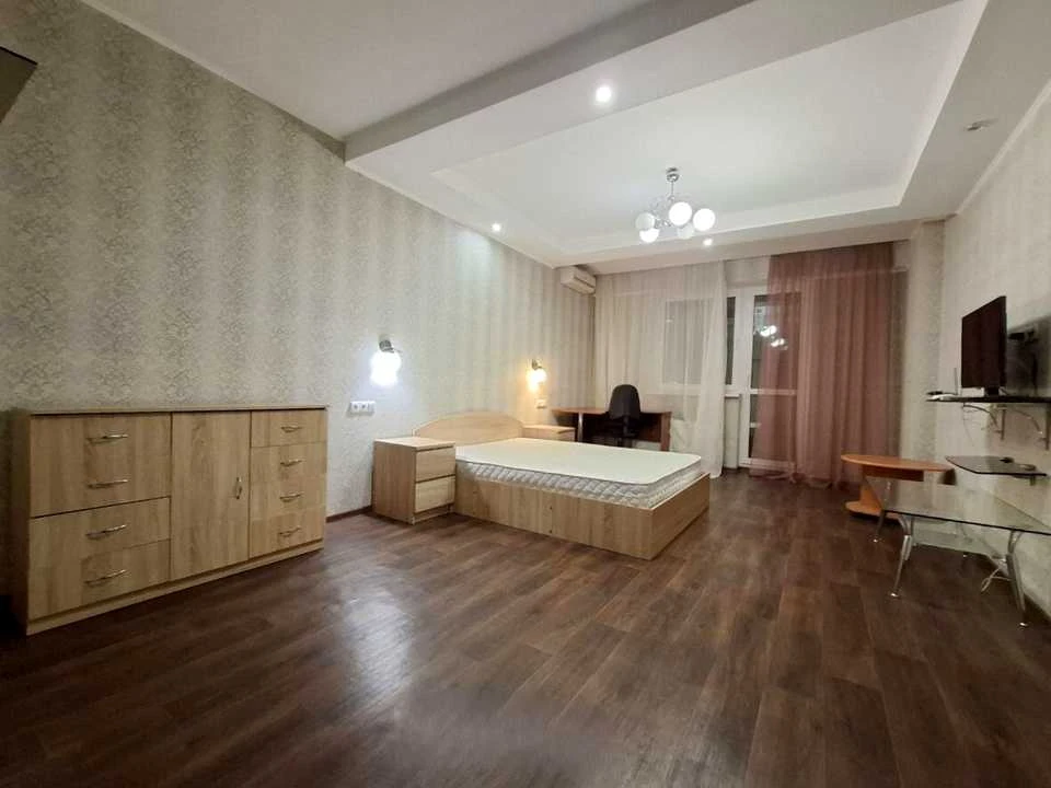 Квартира. Вишневе, Вітянська вулиця.