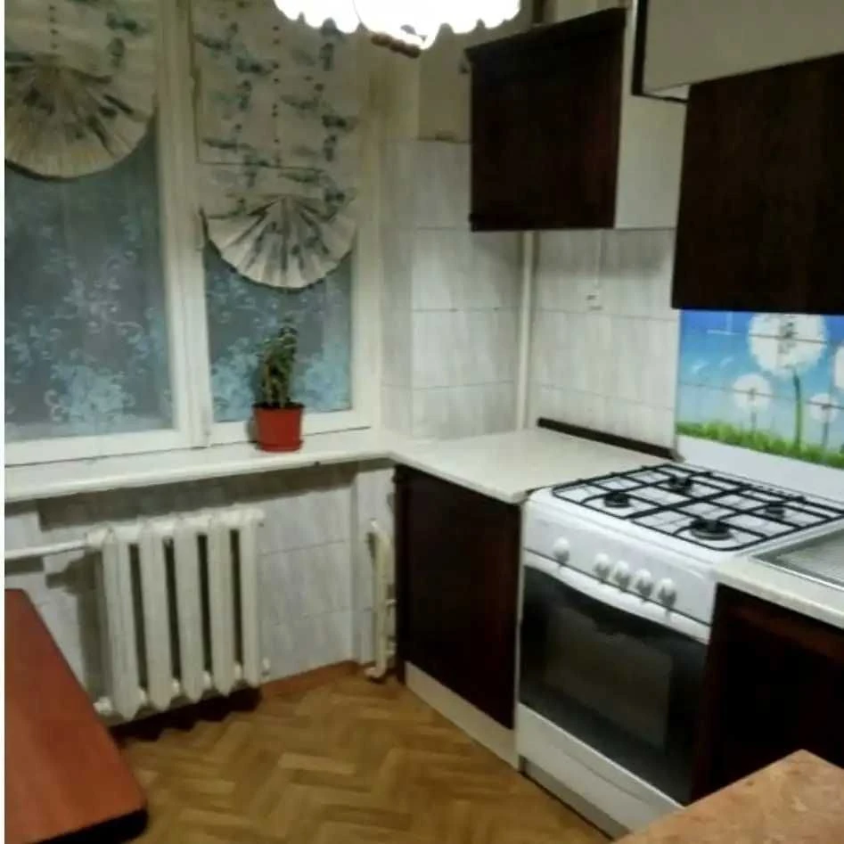 Продаж 3-кімнатної квартири м. Вишневе| єВідновлення