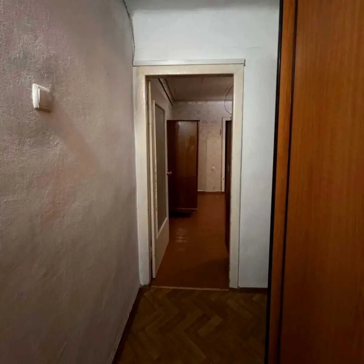 Продаж 3-кімнатної квартири м. Вишневе| єВідновлення