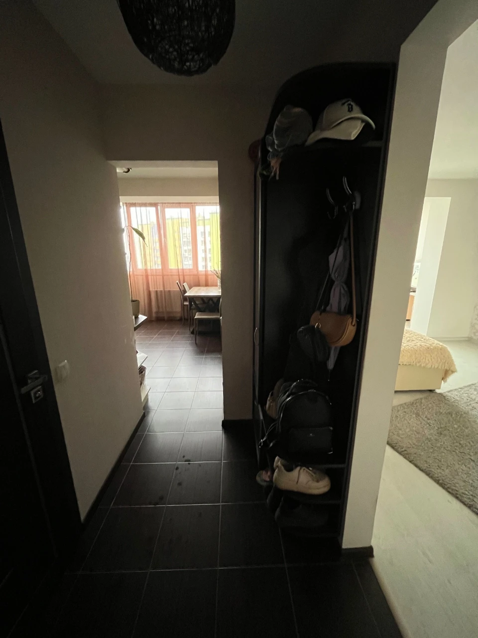 Продаж 1к квартири 38кв м, ЖК Щасливий, 300м Київ