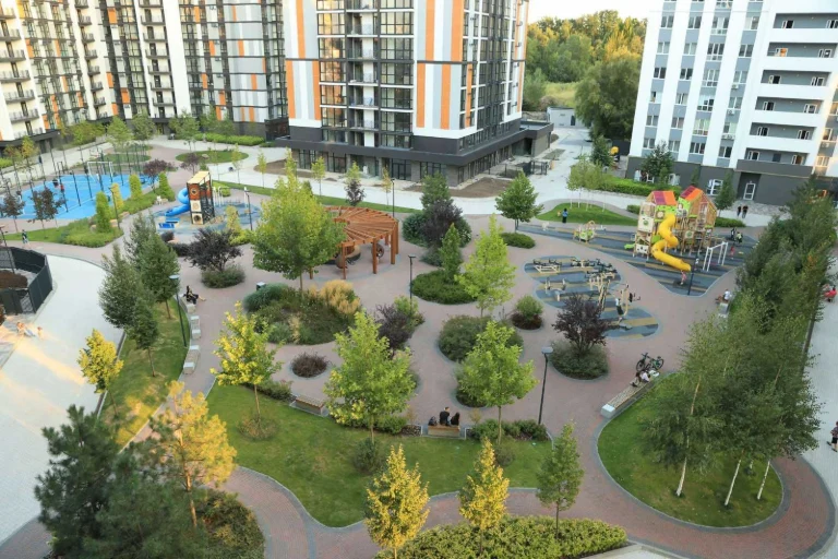 Продажа готовой квартиры в Атмосфере (39 м.кв., 2 этаж)