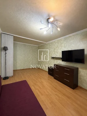 Продам 2 кімнатну квартиру з ремонтом