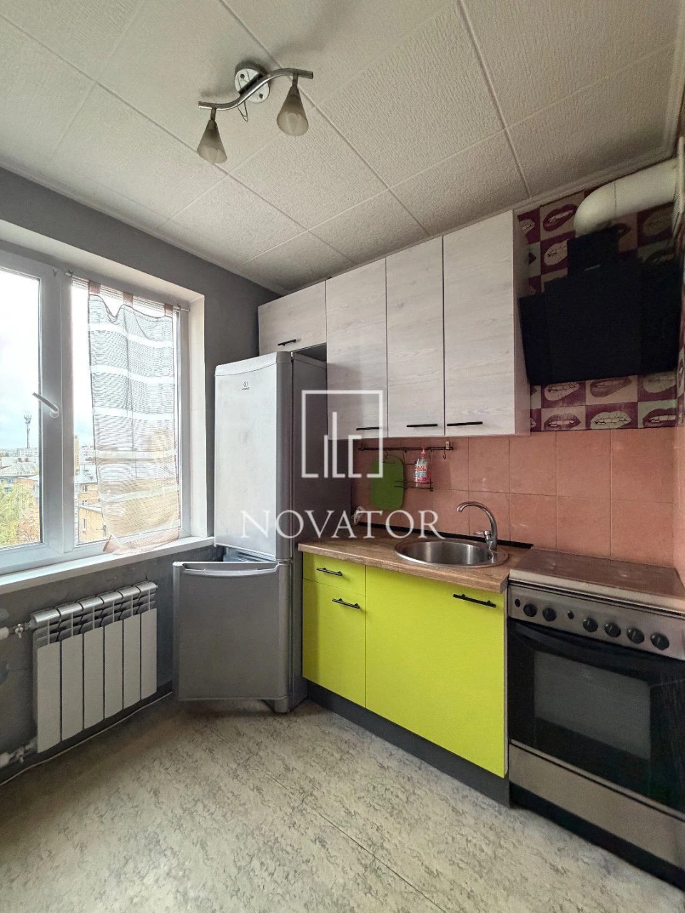 Продам 2 кімнатну квартиру з ремонтом