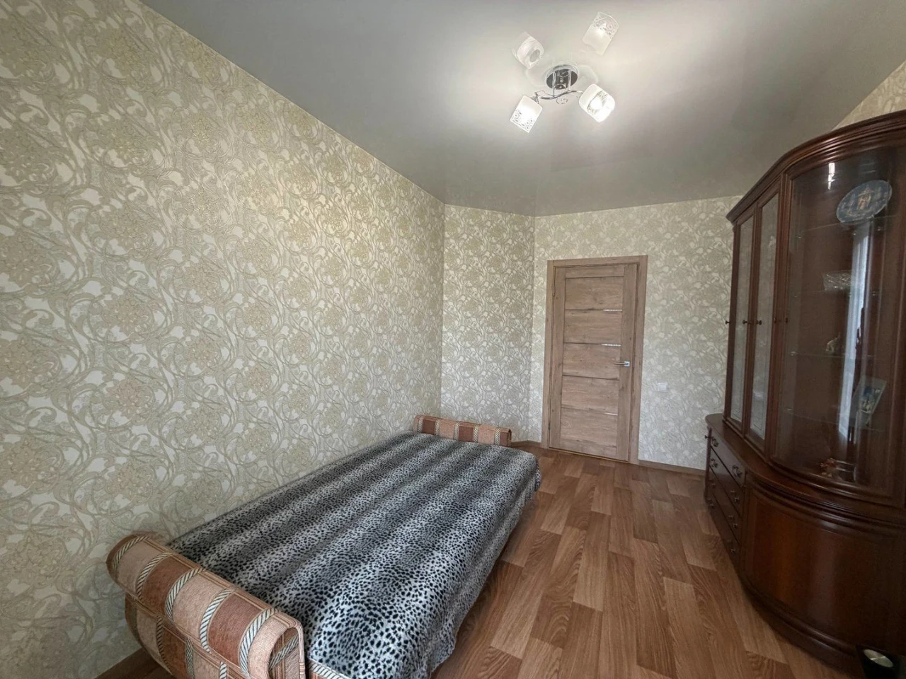 Квартира с ремонтом в Вишневом