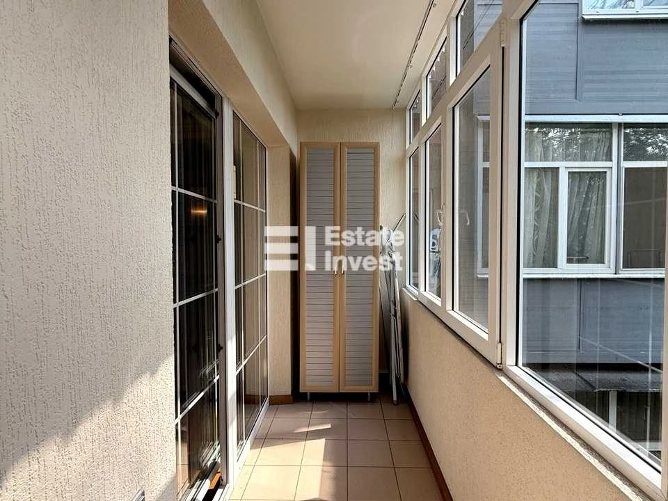 Apartment. Kharkiv, Nezalezhnosti ave. (Pravdy), 5 (p1-p8)