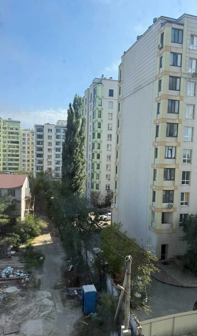 2-кімнатна квартира без ремонту Вишневе