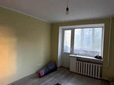 Продаж квартири 1-кімн. 35.6 м² 2/5 пов.