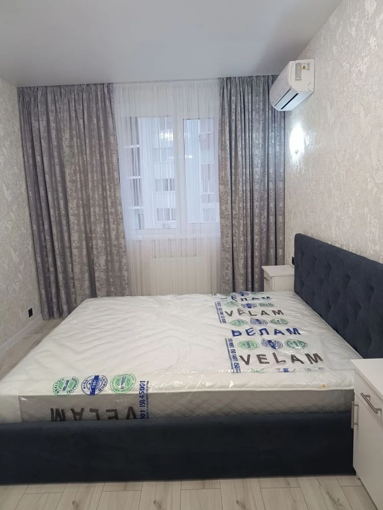 1-к квартира 37,7 м², ЖК «Вишневі сади», ремонт, техніка, пе