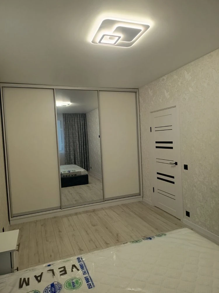 1-к квартира 37,7 м², ЖК «Вишневі сади», ремонт, техніка, пе