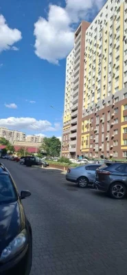 Продам 1-комнатную квартиру в новом доме ул. Грушевского