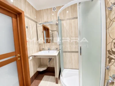 Продаж квартири в ЖК "Акварелі -1", з ремонтом, меблями та технікою