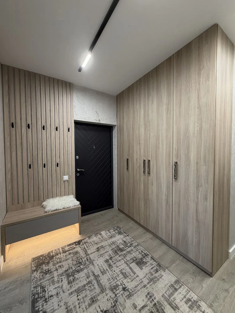 2 кім квартира в комплексі бізнес класу One House/ Вишневе/