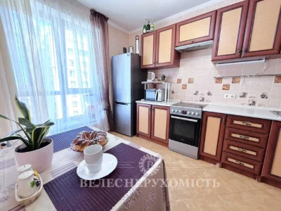 Продаж 3-кімнатної квартири, Леся Українки 74В, ЖК Акварелі 1
