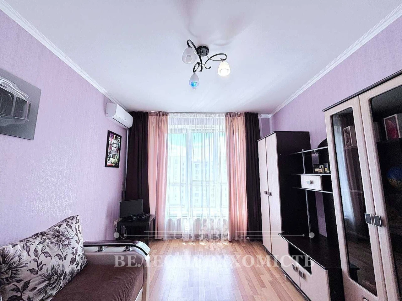 Продаж 3-кімнатної квартири, Леся Українки 74В, ЖК Акварелі 1