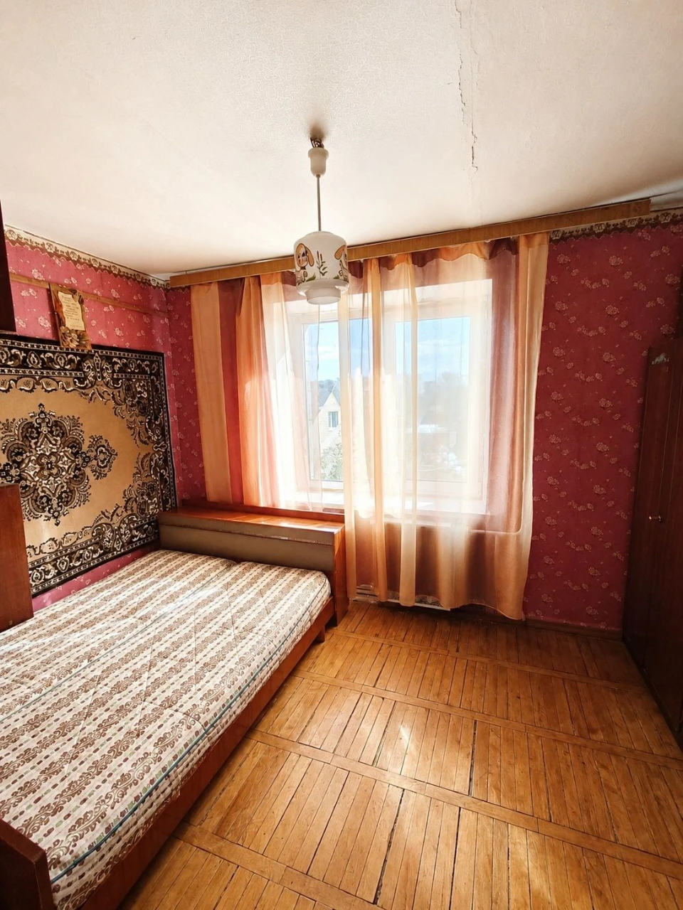 Продається 3-кімнатна квартира, Святошинська вулиця, Вишневе